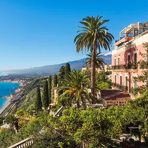 **** Otel Schuler İtalya
